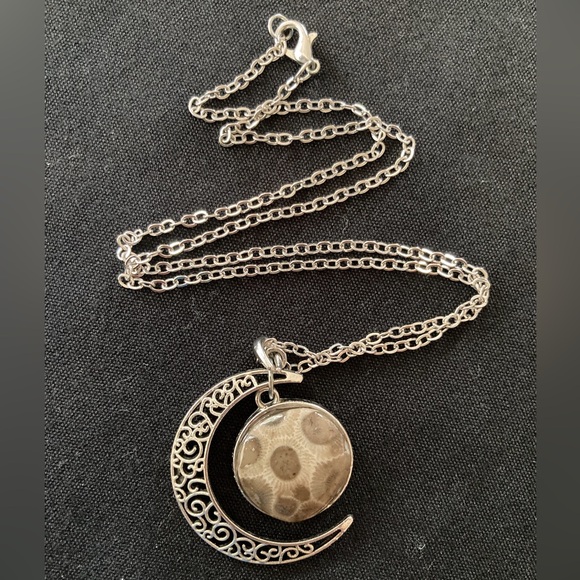 Petoskey Stone Necklace - Picture 6 of 13